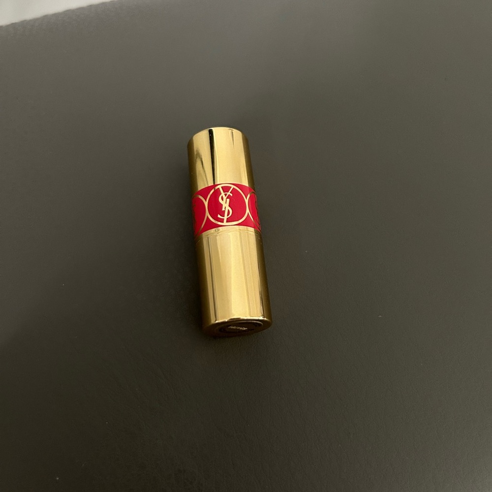 NWT YVES SAINT LAURENT Rouge Lipstick Balm # 12 MINI/SMALL/TRAVEL SIZE - Picture 2 of 4